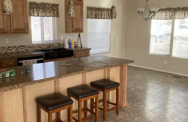 1730 Alpine Lane photos photos