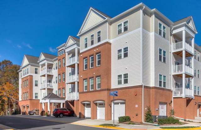 43144 SUNDERLAND TERRACE - 43144 Sunderland Terrace, Broadlands, VA 20148