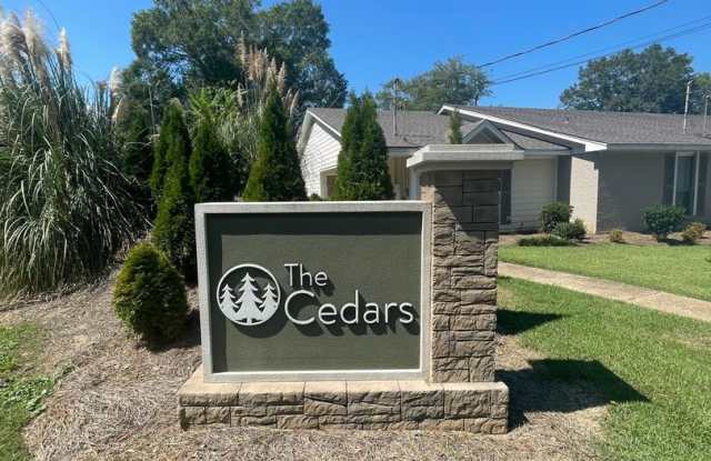 New Listing! 103 Cedar Ct Wetumpka, AL 36092-2129 photos photos
