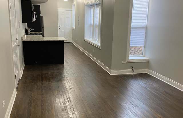 7827 S Essex Ave #3a Gallery 3