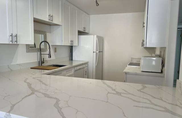 37626 N TRANQUIL Trail Gallery 3