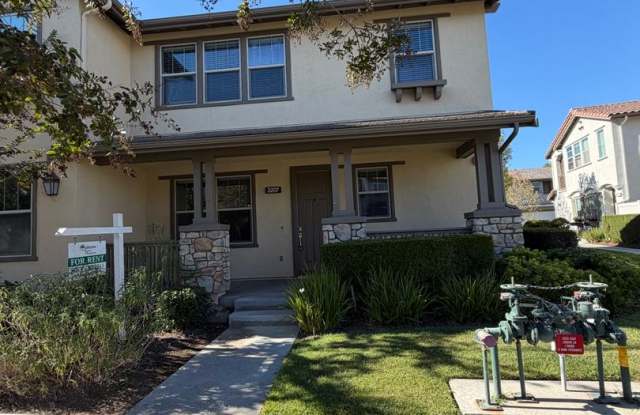 Stunning RiverPark Home | 3 Bedrooms, 3 Bathrooms & Dedicated Office Gallery 1