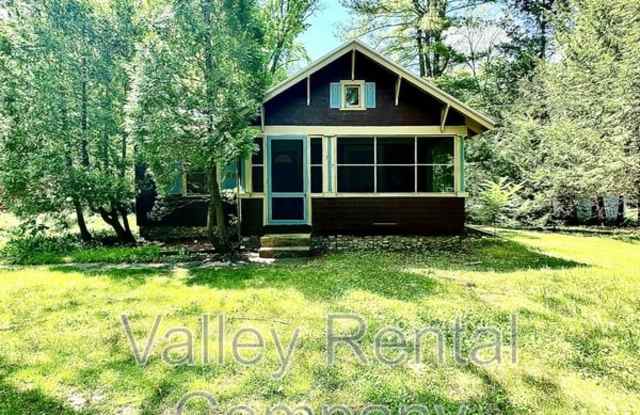 323 Pelham Road photos photos