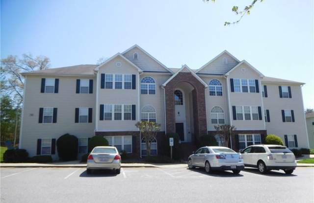READY TO MOVE IN! 2 Beds 2 Baths! Gallery 1