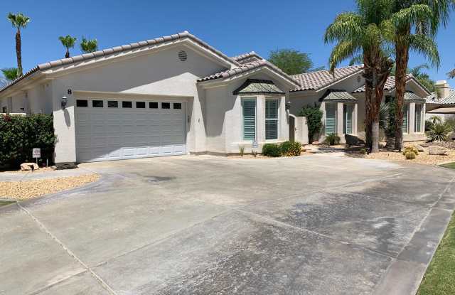 8 Excalibur Court Gallery 3