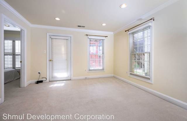 12013 Montrose Park Pl. Gallery 4