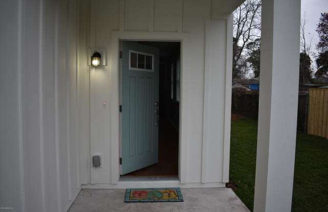 110 JACKSON RD Gallery 3