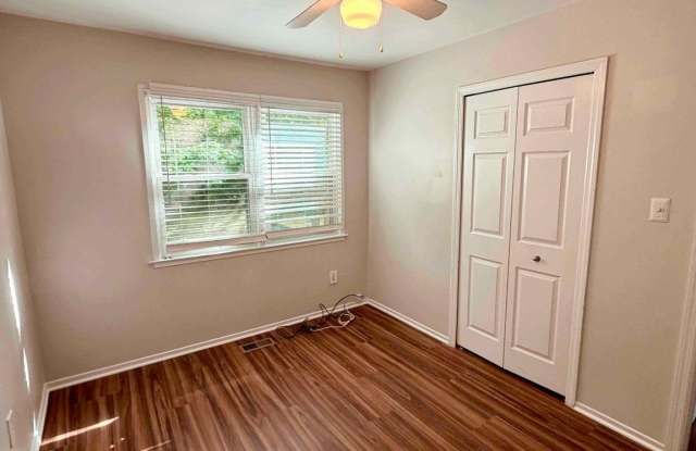 8416 RED ASH Court Gallery 4