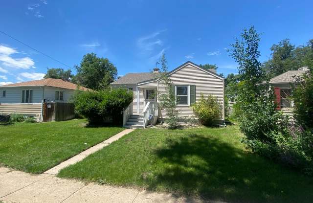 Spacious 4 Bed | 2 Bath Home Near Sloan’s Lake  Downtown Edgewater! photos photos