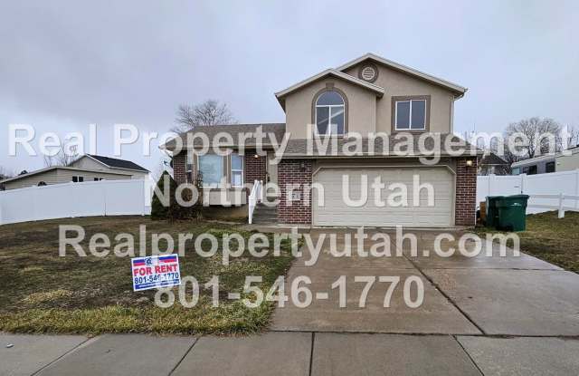 Beautiful 4 Bed 3 Bath Layton Home photos photos