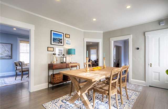 96 Third Street Gallery 4
