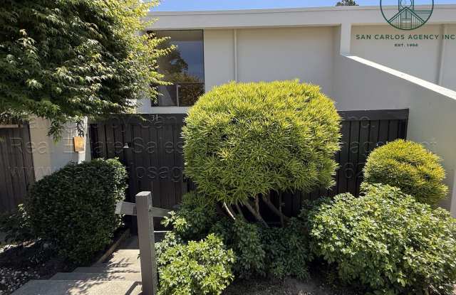 Two Bedroom High Meadow Condominium photos photos