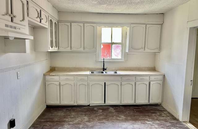 4731 East Brookstown Drive Gallery 3