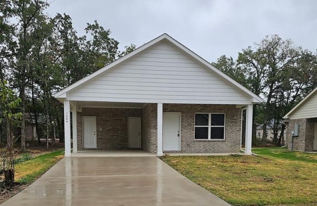 1004 Woodland Drive - 1004 Woodland Drive, West Tawakoni, TX 75474