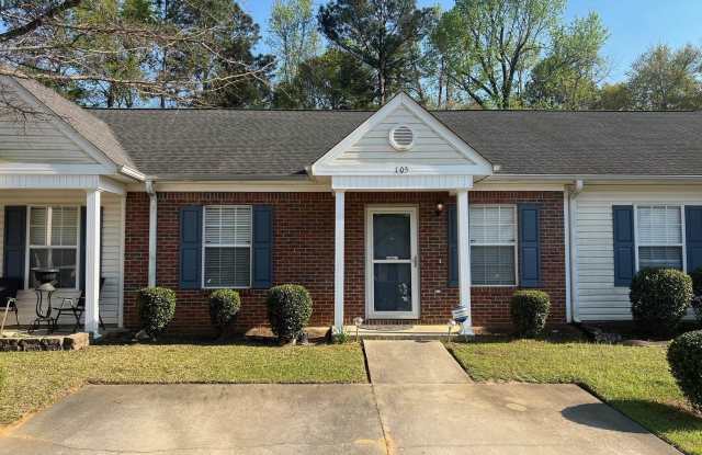 105 Crestland Drive photos photos