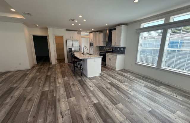 55+ Community in Kissimmee South - Manufactured Home for Rent! Gallery 4