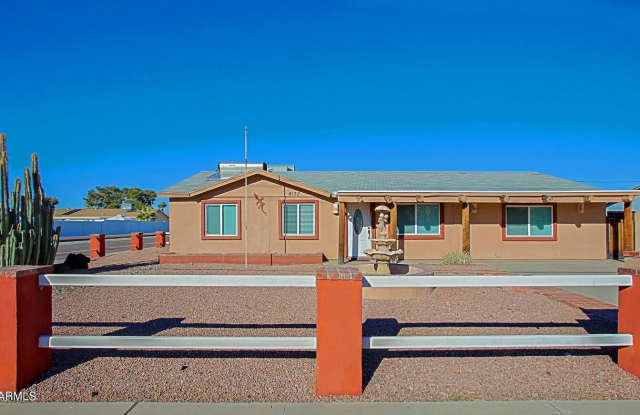 4132 E SWEETWATER Avenue - 4132 East Sweetwater Avenue, Phoenix, AZ 85032