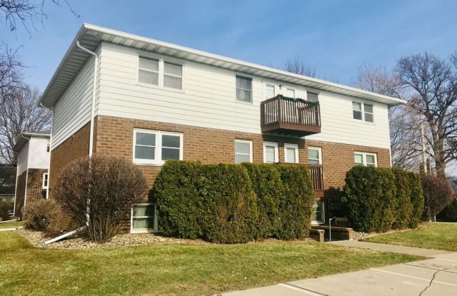 Walcott Manor Apartments - 337 Parker Street, Walcott, IA 52773