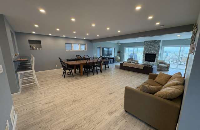 3608 Ocean Terrace Gallery 3