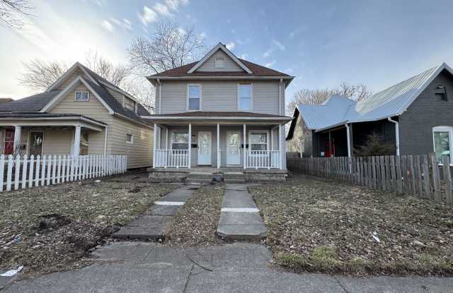 Now Showing this 2 BR, 1 BA located at 1132 N. Oxford, Indianapolis photos photos