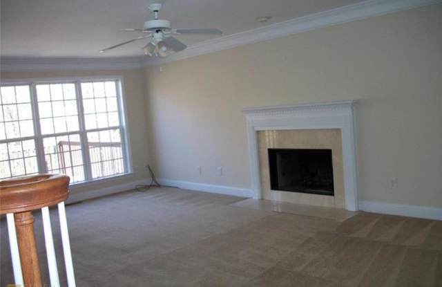 6619 Destiny Drive SE Gallery 3