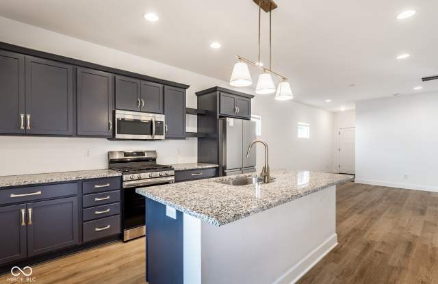 4834 Crittenden Avenue Gallery 2