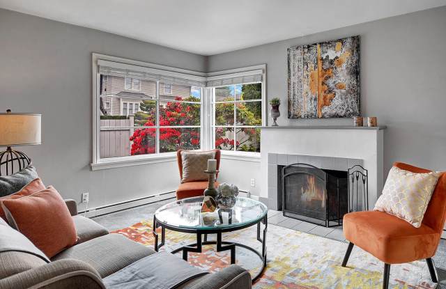 315 Boston Gallery 4