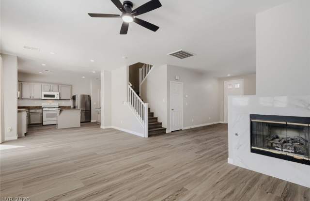 11698 AUTUNNO Street Gallery 2