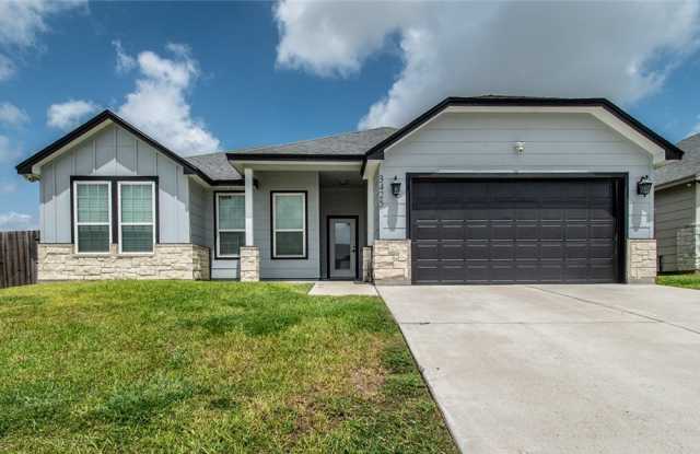 3425 Pineda Street - 3425 Pineda Street, Corpus Christi, TX 78414