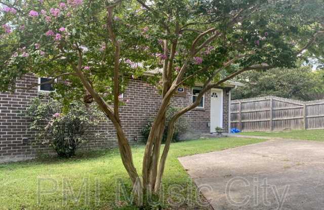 197 Hicks Rd photos photos