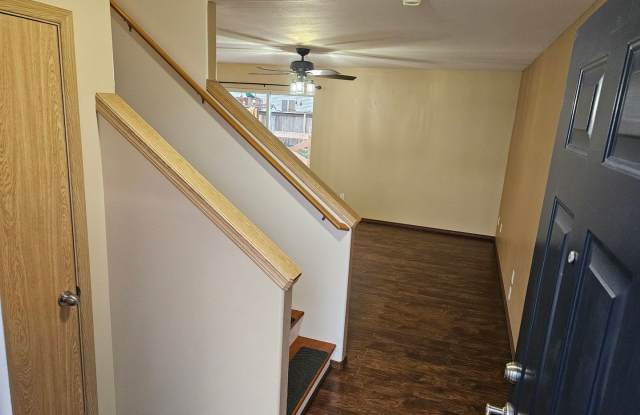 3 Bed Home in Yelm For Rent! Gallery 4