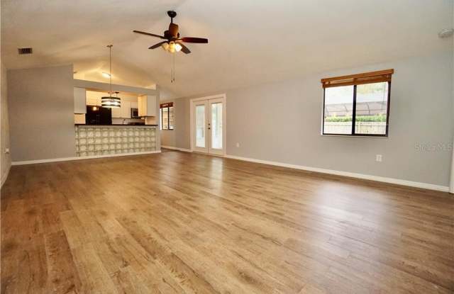 1191 MINEOLA CIRCLE Gallery 3