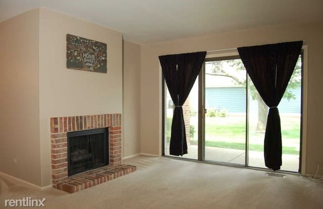 Lexington Green - 1418 Seven Pines Road, Schaumburg, IL 60193