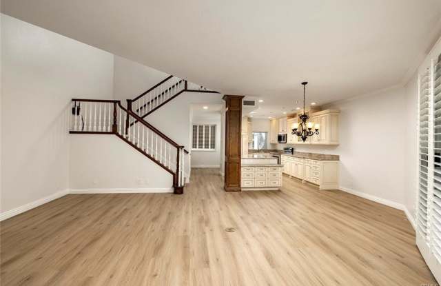 154 Woodburne photos photos