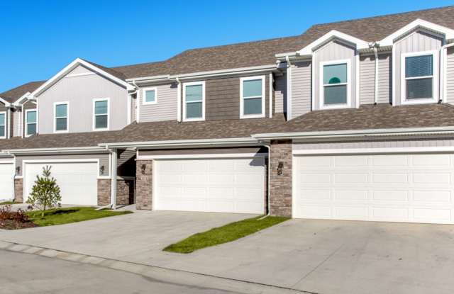 Village at The Grove Townhomes photos photos