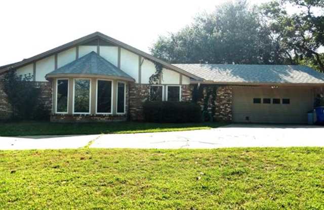 1237 Robin Drive Gallery 2
