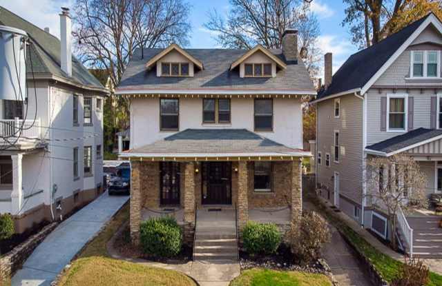 3538 Burch Ave photos photos