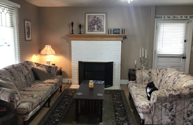 511 North Kent Place - 511 North Kent Place, Kennewick, WA 99336