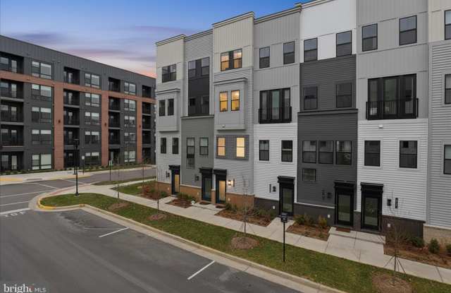 4768 SULLY POINT Lane photos photos