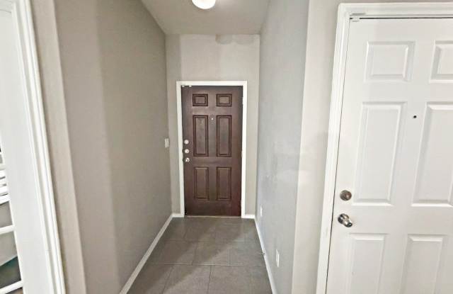 12958 LIMESTONE WAY Gallery 2