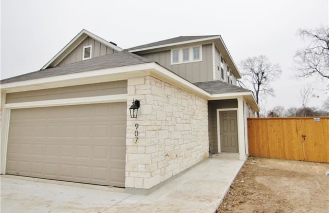 907 Langesmill Drive - 907 Langesmill Br, New Braunfels, TX 78130