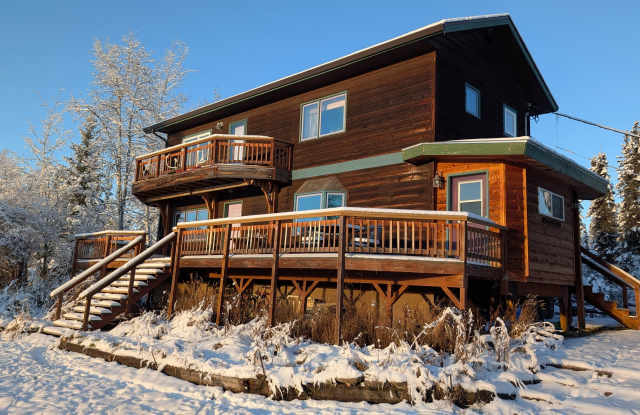 1045 Dawn Drive - 1045 Dawn Drive, Goldstream, AK 99709