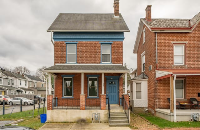 432 S Matlack St photos photos