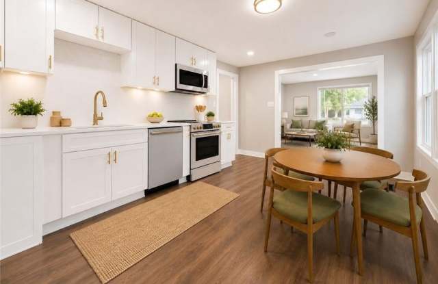 311 Henry Aaron Avenue SW Gallery 4