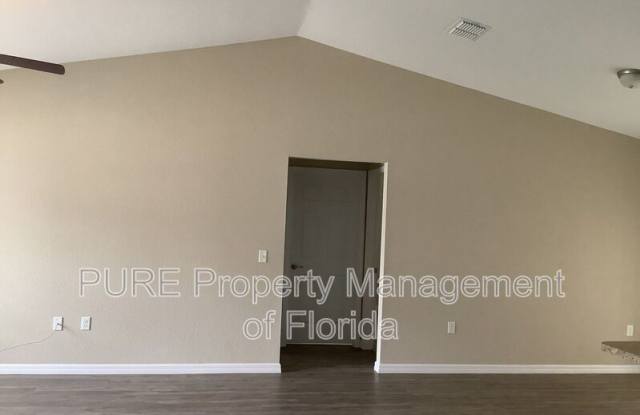 4721 SW 151st Place Gallery 4