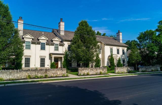 1555 Arlington Avenue Gallery 2