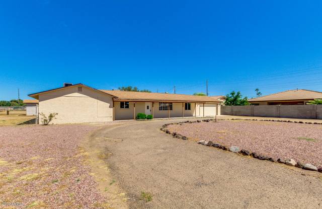 17815 N 13TH Avenue N Gallery 4