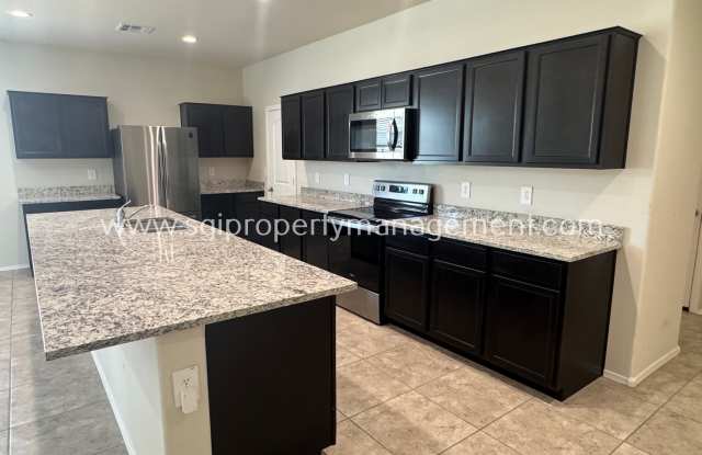 36091 W Seville Dr Gallery 4
