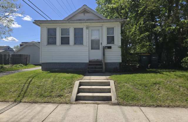 2-Bedroom, 1-Bathroom Home with Basement – $1,200/Month | Accepting Section 8 photos photos