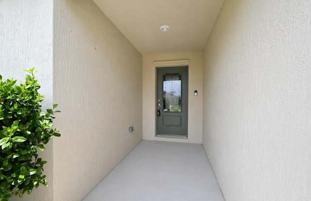 5318 Imagination Drive Gallery 4